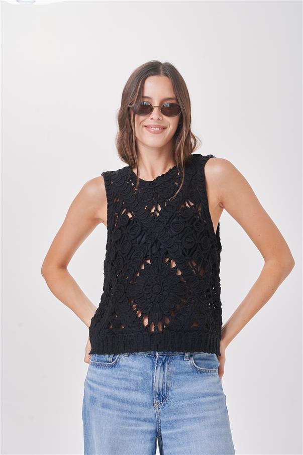 Musculosa Lace Crochet Black GUCH5052