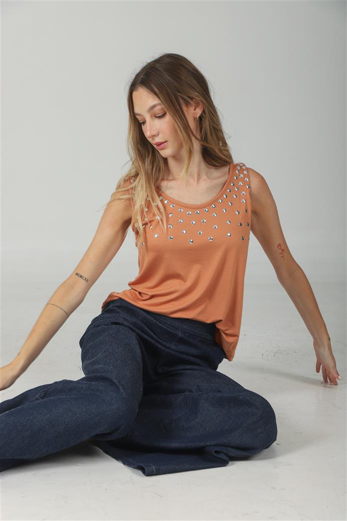 Musculosa Kata Creppe Tachas
