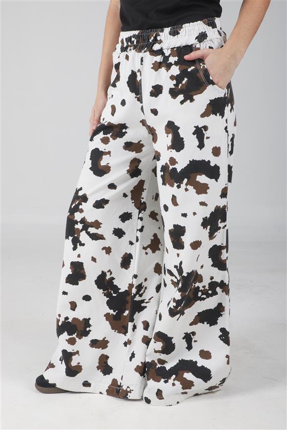 Pantalon Vaca Ancho de Gabardina con Bolsillos